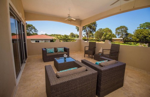 La Mulata Villa | Xtra large party villa in Sosua, custom-design home in luxury gated resort