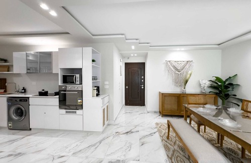 Heliopolis Apartment | Xuru Stays I Ocean Blue - 5 Min to Airoprt