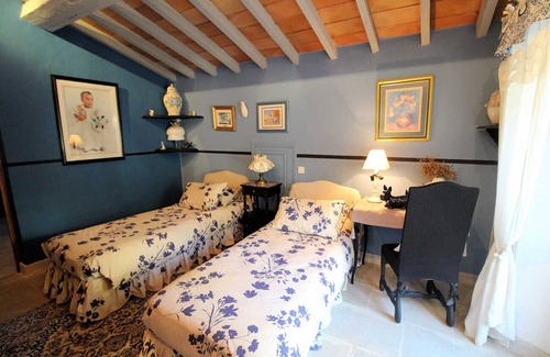 Orgon House | xury country house in Orgon, Alpilles, with exceptional pool area