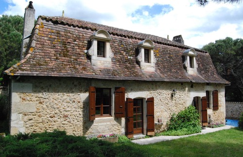 Saint-Jean-dEstissac House | XVII house with pool, 6 adults