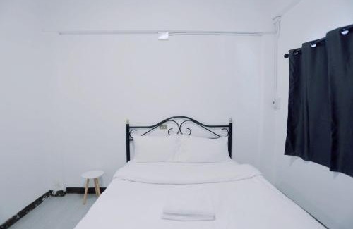 Huay Kaew Apartment | XX GO INN Maya Nimman Chiang Mai