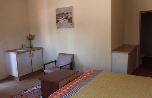 Pretoria House | XYZ Guest House-Executive Study