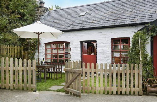 Tan-y-groes Cottage | Y Beudy, Llangrannog