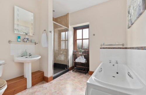 Druidston Apartment | Y Bwthyn