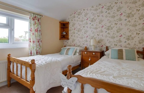 Rhyd-y-clafdy House | Y Bwthyn in the beautiful Pwllheli
