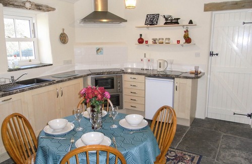 Rhydymain Cottage | Y Bwythyn at Henfaes, RHYDYMAIN