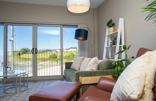 Aberporth Apartment | Y Geraint Beach Apartment, Aberporth
