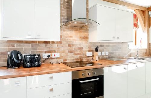 Llanrhidian Higher House | Y Llaethdy - Uk49916