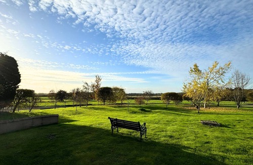 Stratford-upon-Avon House | Y-Not House | Double Room