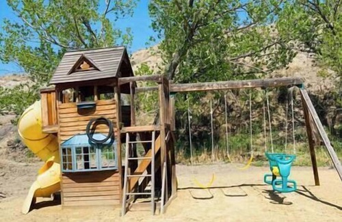 Rosedale Cabin | #Y8 Hoo Doo You Love - King Suite- No Pets Please