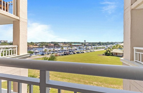 North Myrtle Beach Condo | Yacht Club Villas #1-403 Fantastic Waterway Views from This Spacious Condo!