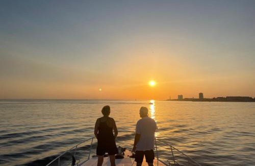 Les Sables d'Olonne Boat Rental | yacht Twenty Seven