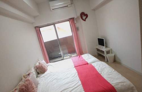 Nishishinsaibashi Apartment | YADO @ Shinsaibashi, Namba, Dotonbori, USJ, ExShin804