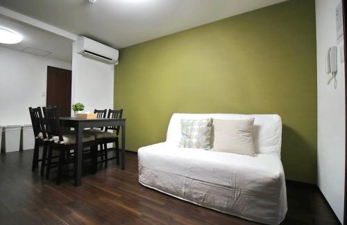 Ikuno Apartment | Yagara Terrace House D