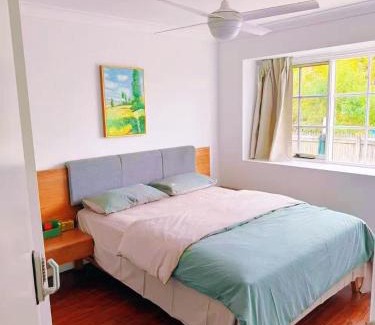 Wishart House | Yaka room