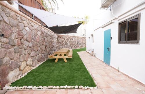 Eilat Villa | YalaRent Afarsemon Complex with pool - For Families