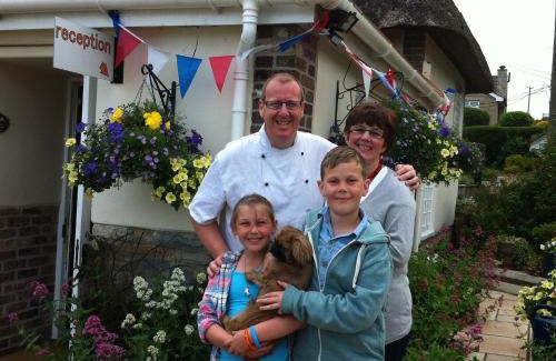 Dorchester House | Yalbury Cottage