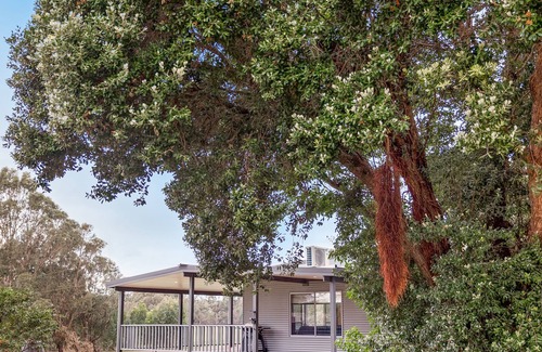 Yallingup House | Yallingup Farm House- Exclusive Escapes Rural Yallingup family friendly 3 bedroom 2 bathroom