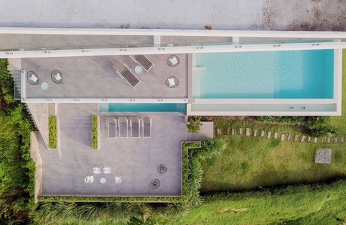 Pa Klok Villa | Yamu Hills Panoramic Ocean View 6 Bed Luxury Vila
