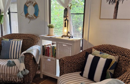 Yanchep Cottage | Yanchep Seaside Cottage nPet Friendly