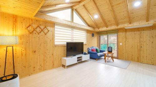 Yongmun House | Yangpyeong The On Private Kids Pension