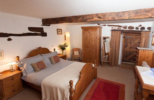 Crediton House | Yans Barn · Great Gutton Farm