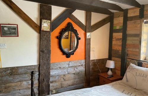 Yarm House | Yarm cottages byre/paddock