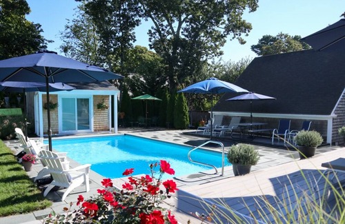 Yarmouth Port House | Yarmouth Port, Renovated Single Level Living, 30' Pool: 032-Y