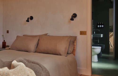 Ballycastle Apartment | Yarn - Elmo is a luxury suite with double size bed and spacious bathroom