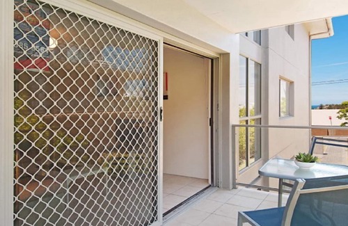 Terrigal Apartment | YARRARA #6 | Short walk to beach, shops, cafes | Accom Holidays
