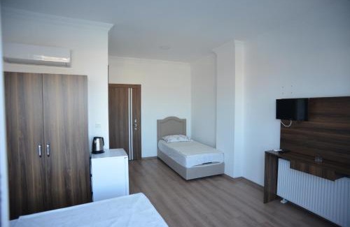 Karabaglar Apartment | Yeşilyurt Pansiyon Hotel