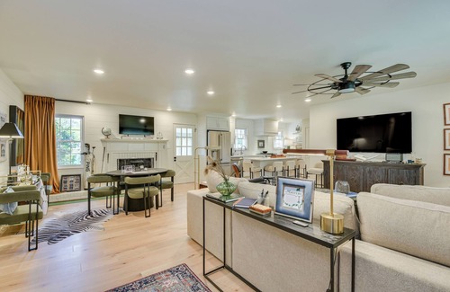 National Hills House | Year-Round Charming 5-Bedroom Retreat One Block from Historic Magnolia Lane