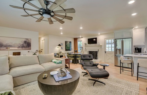 National Hills House | Year-Round Charming 5-Bedroom Retreat One Block from Historic Magnolia Lane