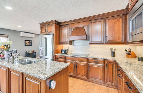 Swanton Cottage | Year-round Lake Champlain Retreat w/Water Views!