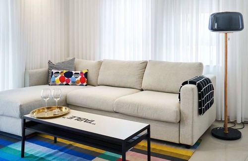 Nachlaot Apartment | Yehuda Market Suite - One Bedroom Apartment, Sleeps 4