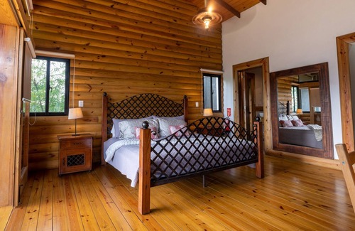Jarabacoa House | Yellow Door Villa