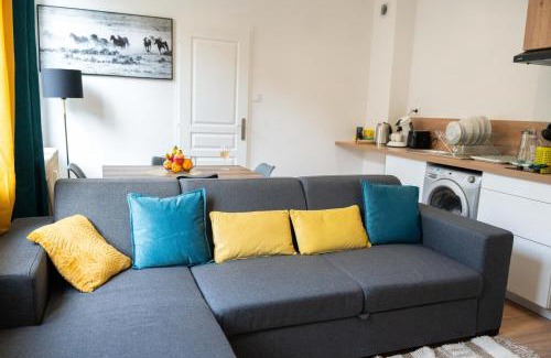 Centre ville - Urbanistes Apartment | YELLOW HOME