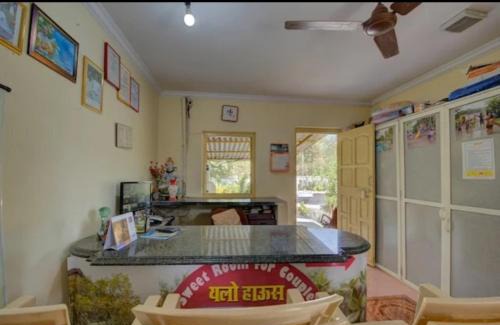 Zirad Resort | Yellow House