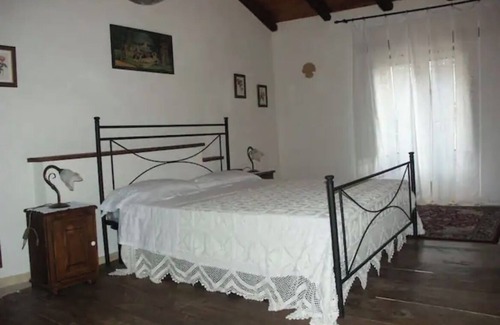 Francavilla di Sicilia House | Yellow house in Sicilian style