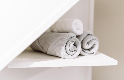 Chatellerault Apartment | Yellow Studio - Arrivée Autonome