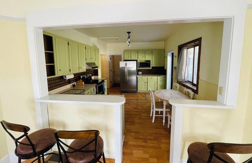 Gardiner House | Yellowstone is open! Stay with park views: 2-bedroom house, WiFi, Gardiner, MT