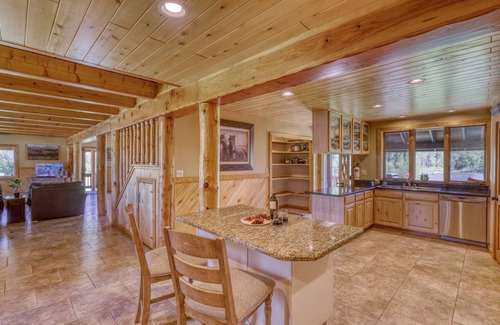 Pagosa Springs House | Yellowstone Riverside: 15% Off Until Nov 22!