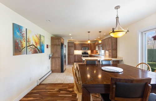 Livingston House | Yellowstone River Island Family Friendly Home