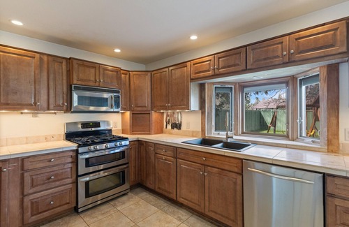 Livingston House | Yellowstone River Island Family Friendly Home
