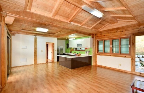 Yeosu House | Yeosu Haneulchae Hanok Pension