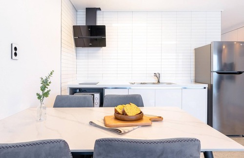 Anpo House | Yeosu Rebeu183184 Oceanview Pension