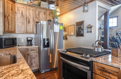 Deadwood House | Yeti Hideout | 4 Bed, 2.5 Bath