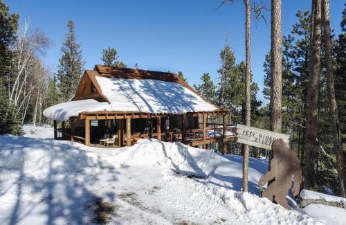 Lead House | Yeti Hideout