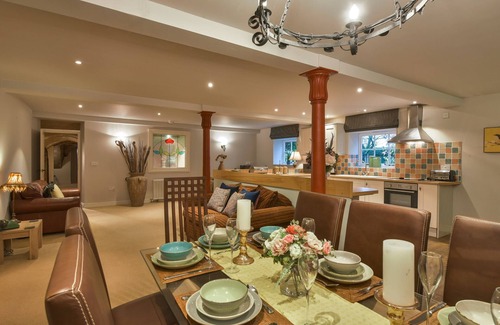 Ashbourne Cottage | Yew Tree Nook