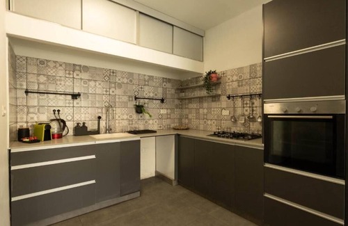Neve Tzedek Apartment | Yishcon Luxury Apartment By Nimizz